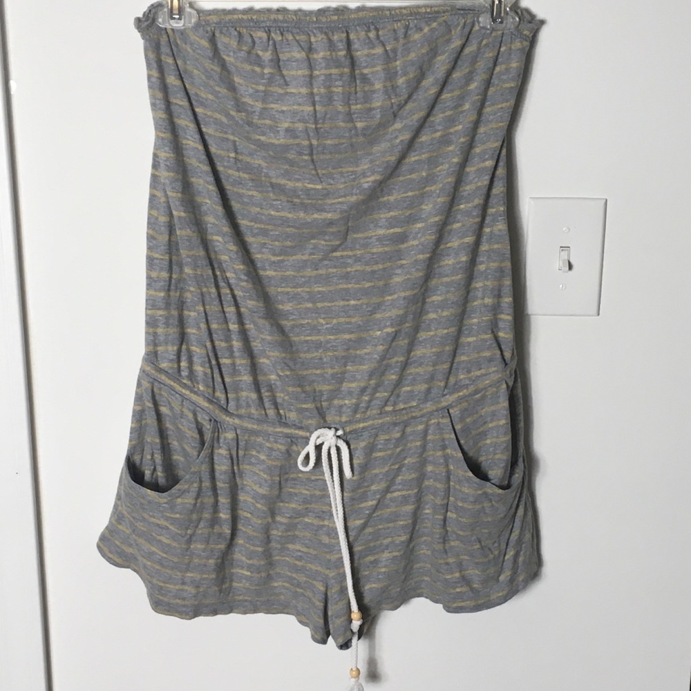 Heather grey and yellow romper NWOT